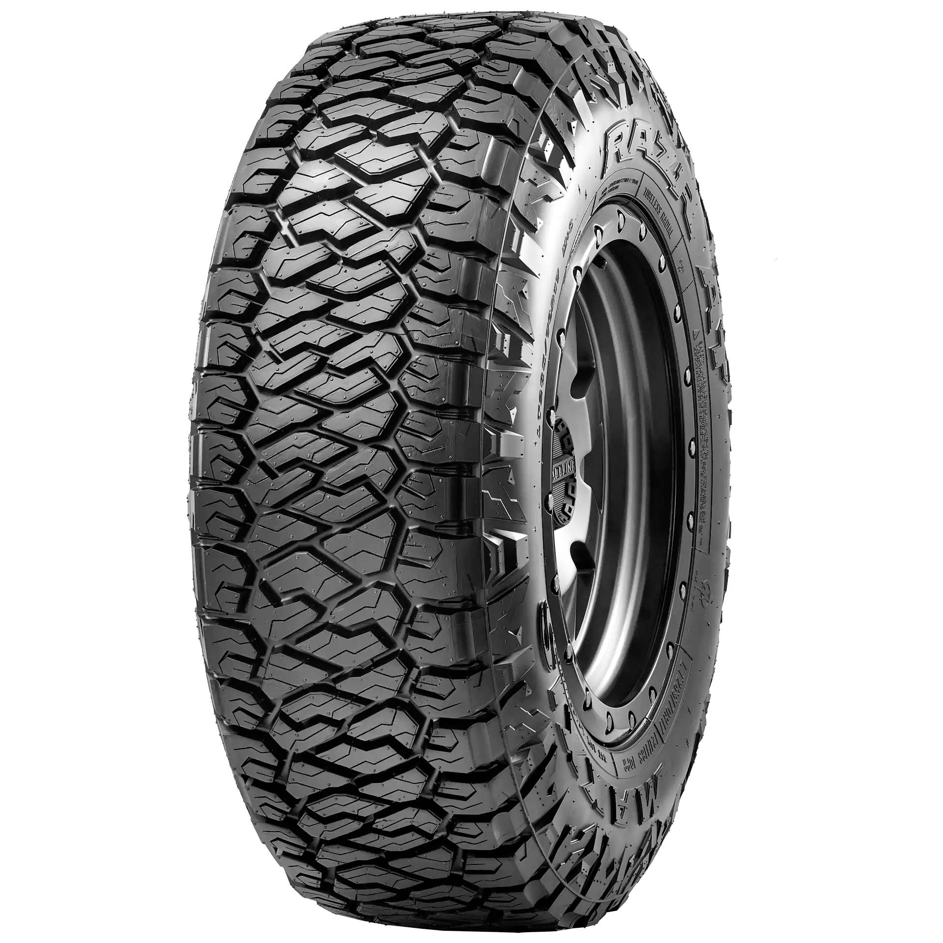 NE.MAXXIS LT275-70R18 AT 811 10 PR